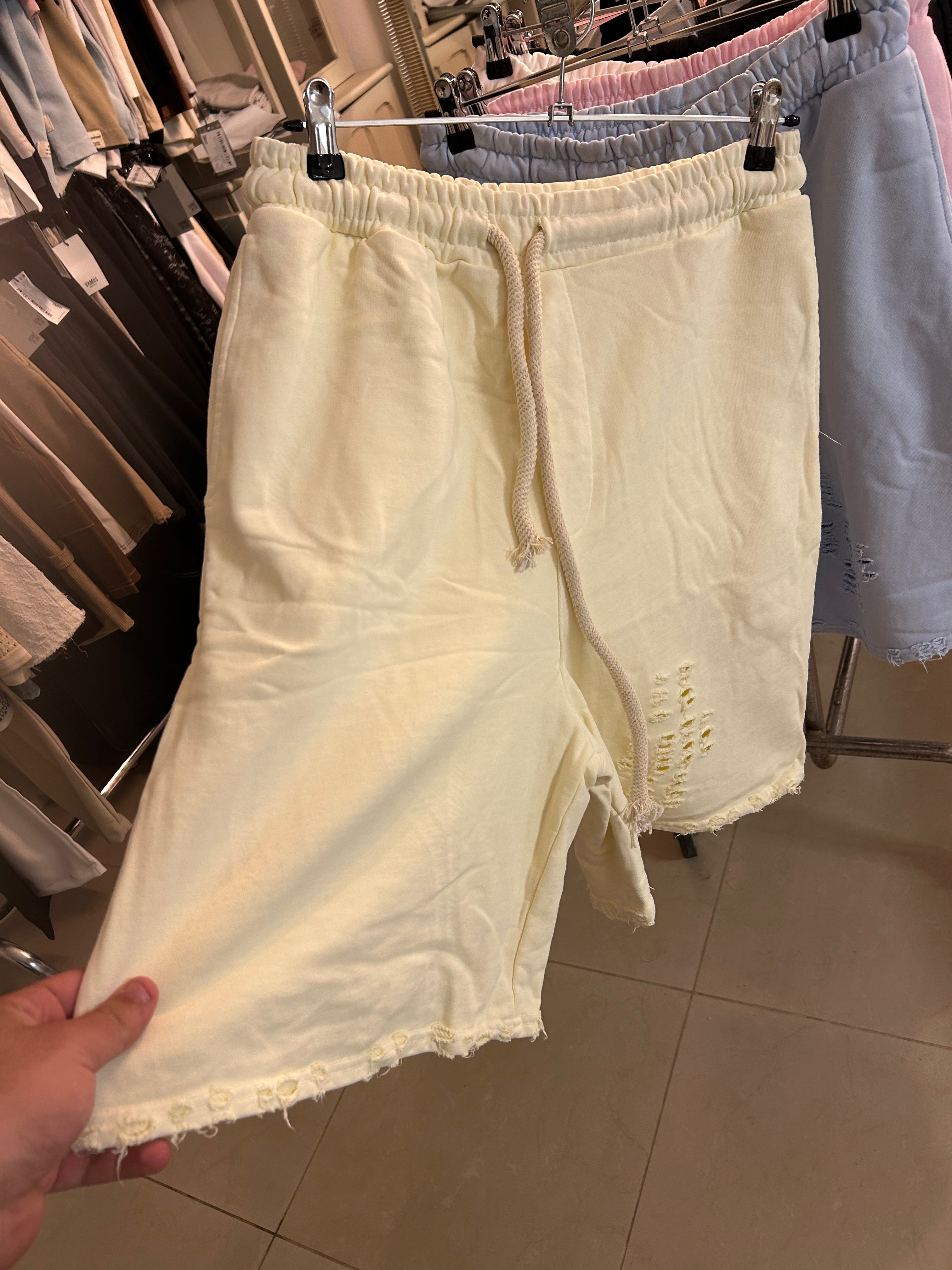 מכנס קרעים לגבר (צהוב)